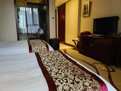 -锦龙国际酒店(天津奥体中心华苑地铁站店)