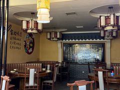 -何氏排骨(左家塘店)