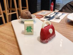 -必胜客(砂之船中东奥莱店)