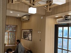 -霸王茶姬(南强街店)