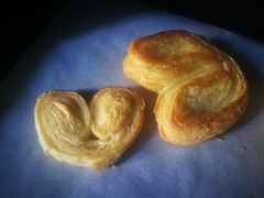 纯奶中蝴蝶酥-上海哈尔滨食品厂(淮海中路店)