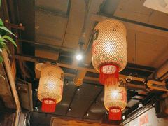 -旧街市鲜货老火锅(大光路店)