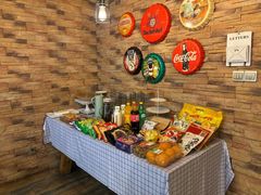 -玩坞轰趴馆·户外团建聚会主题生日派对馆(世豪广场店)