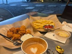 -J Create城市露营咖啡·简餐·宠物(上海动物园店)