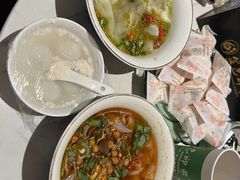 -金色印象·4K影院式足体养生(杨家坪西郊店)