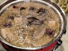 -靠山屯东北农家菜(八龙桥雅苑店)