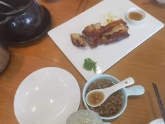 -莲餐厅·湖北菜·潜江小龙虾店(愚园路店)