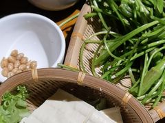 -民食香·腊排骨野生菌美食(木府店)