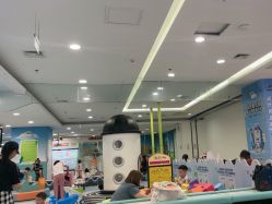 -孩子王童乐园(唐山万达广场店)