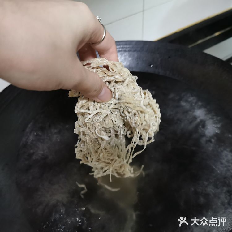 健康又美味拌素面，快手养胃早餐！