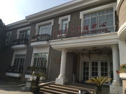 -杰爱月子护理中心