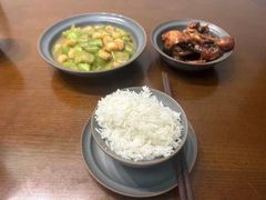 -鲸育宝宝月嫂(徐汇店)