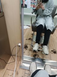 -首脑美发沙龙