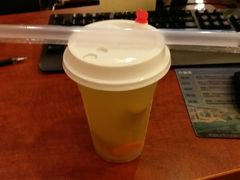 -1828王老吉·草本新茶(珠江新城地铁站店)