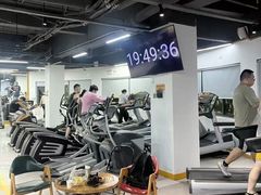 -超鹿运动(融侨锦江店)