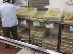 面包甜点陈列柜-欣乐糕点店(洪湖里总店)