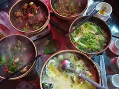 -麻伊伏土菜馆(朗州路店)