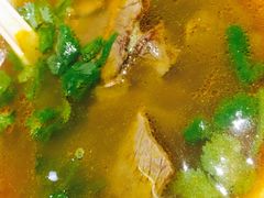 咖喱牛肉汤-东泰祥生煎馆(陕西南路店)
