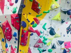 -问山MountQuest攀岩馆