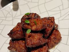 沪市牛肉粒-屋里厢上海菜馆