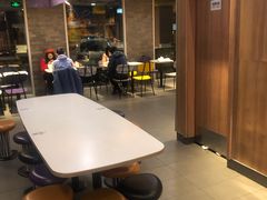 大堂-麦当劳(欢乐谷店)