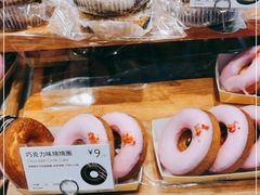 -巴黎贝甜(大宁国际商业广场店)