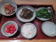 -山食间·中式营养轻餐(保利时光里店)