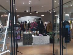 -MO&Co.(龙之梦购物公园店)