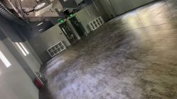 点击看大图 -CASTER跳舞俱乐部