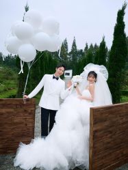 -雅云婚纱摄影工作室旗舰店