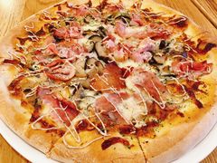 -城市大道红炉披萨烘焙坊