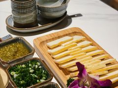 荆州鱼糕-云晓仙腊味汤煲(商鼎路店)