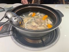 -东椰·海南椰子鸡火锅(朝阳门店)