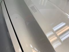 -鲨鱼皮汽车凹陷玻璃修复(静安店)