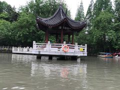-汇龙潭