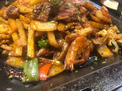 -巴四老城区炭火蛙锅(张江店)