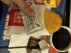 -麦当劳(百联西郊购物中心店)