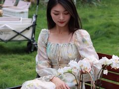 -洪小鹏生活美学馆(领SHOW天地店)