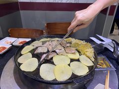 -海花锅盖烧烤店(怡馨家园店)