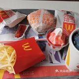 家门口的麦当劳，今天午饭没吃