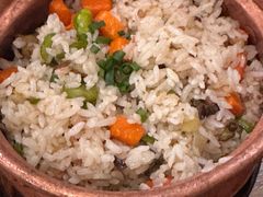 铜锅牛肝菌焖饭-一坐一忘云南菜(嘉里中心店)