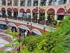 -佛罗伦萨小镇广佛名品奥特莱斯(疏港路店)