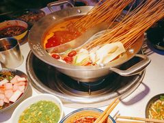 -钢管厂五区小郡肝串串香(滨江店)