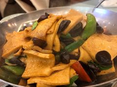 -自游人·美食一楼·地道徽菜(三十年名店)