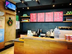 -星巴克(昆明机场III店)