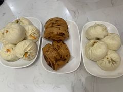 -李与白包子铺(桐梓林店)