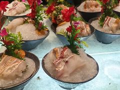 -雍和会海鲜姿造自助(湖东路店)