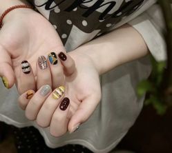 -董小姐日式美甲美睫·皮肤管理