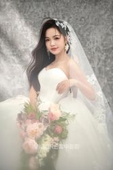 -雪中彩影婚纱摄影·微光艺术中心