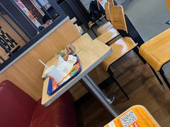 -汉堡王(下沙银泰店)